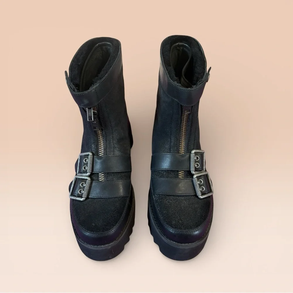 UGG Moto Punk Mini Women Ankle Boots Black Leather & Sheepskin Interior US Sz 8 - Picture 13 of 13